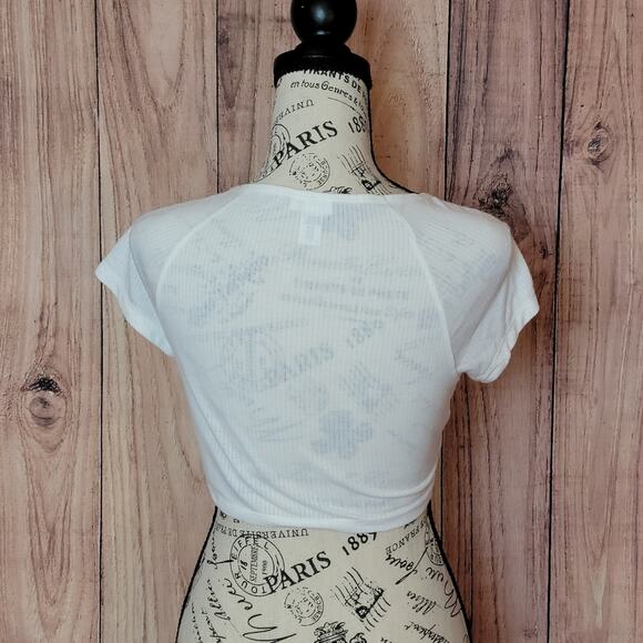 Forever 21 Ivory White Ribbed Button Up Crop Top, Sz S - Picture 3 of 8